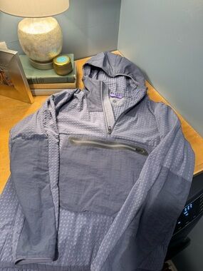 Lululemon Anorak Jacket Men’s Medium Grid Fleece Water Repellent Purple